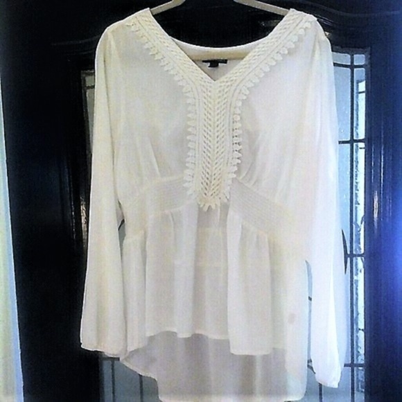 a.n.a Tops - Boho Chic Ivory Lace Front Hi/Lo Blouse 1X